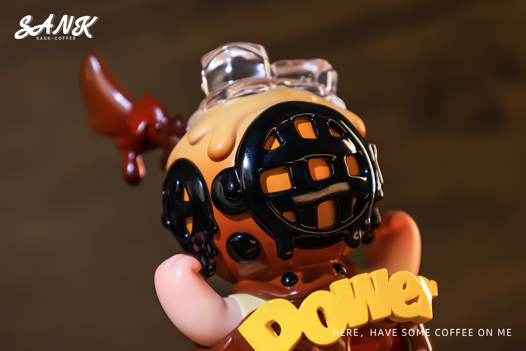 Alt text: Close-up of Sank-Americano limited edition toy, 6.5cm x 7.3cm x 11.4cm, made of PU resin, available for preorder.