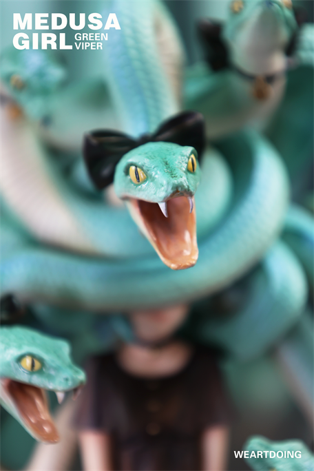 Medusa Girl-Green Viper figurine with green serpent hair, limited edition resin art toy by Yoshioka, featuring intricate detail and dark fairy-tale themes.