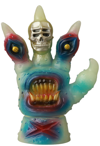 VAG SERIES 44 Fucking Four Fingers: A 2.5-inch horror-themed sofubi, featuring a translucent hand with eye-pod fingers, a mouth palm, and a skull knuckle.