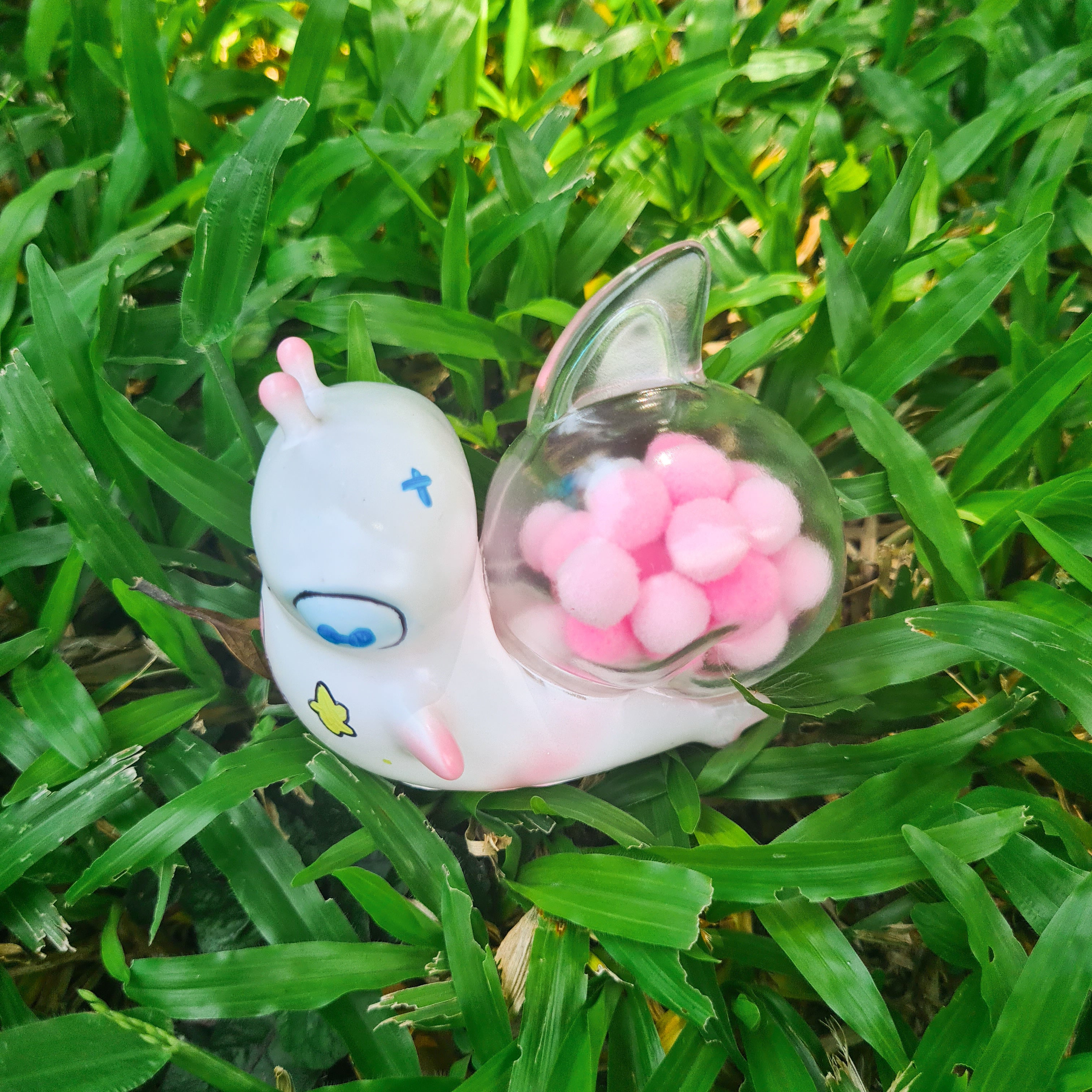 The Exotic Shnail Expo - "Pink Cotton" Shnail by Kotten Factory