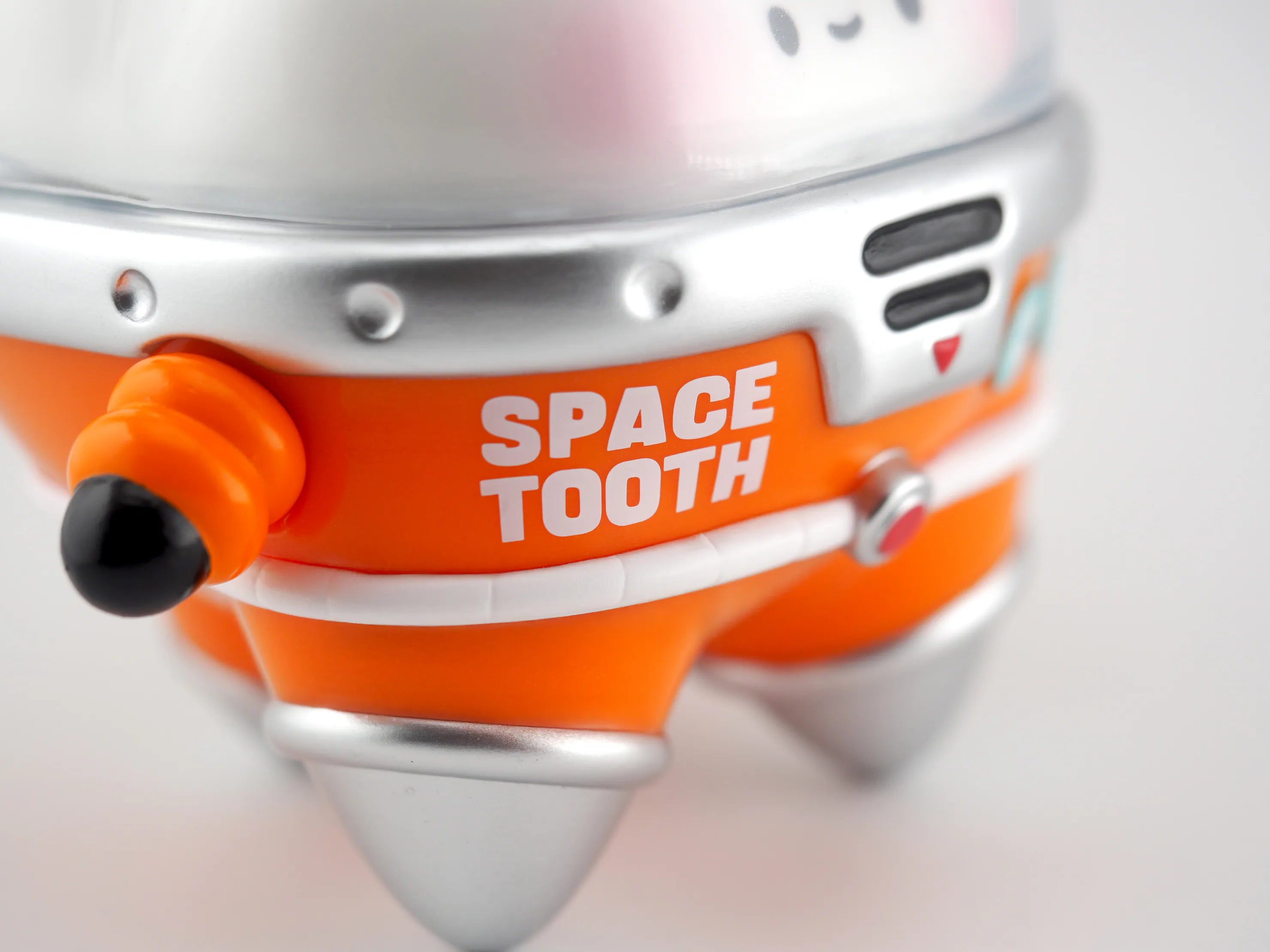 Space Tooth - Captain