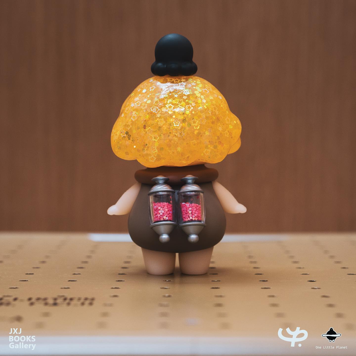 Mini Pluto - Golden Sun by Pucky - Preorder