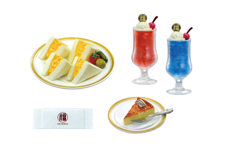 Marufuku Coffee Shop Re-ment Blind Box Series: Egg-salad sandwiches, soda floats, towelette, and cheesecake slice, showcasing six charming café-style miniature designs.