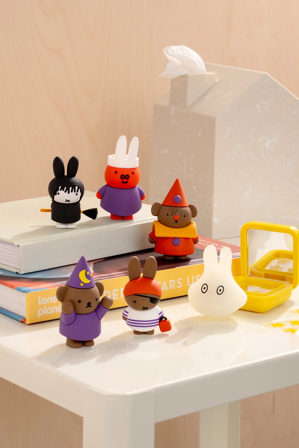 Smoko Miffy & Friends Dressing Up Blind Box Figure
