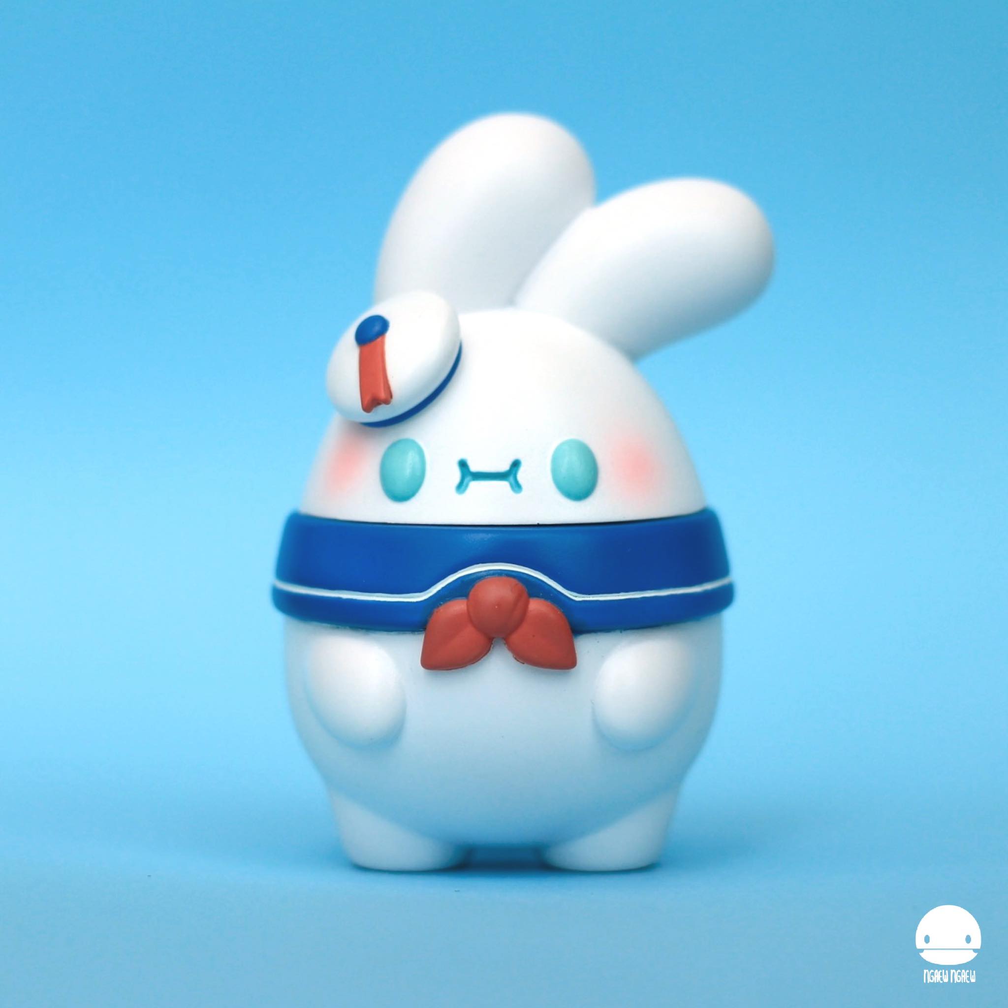 Ngaew2 Buster by Ngaew Ngaew, a limited edition resin toy, shaped like a blue egg, measuring 8cm. Limited to 125 pieces.