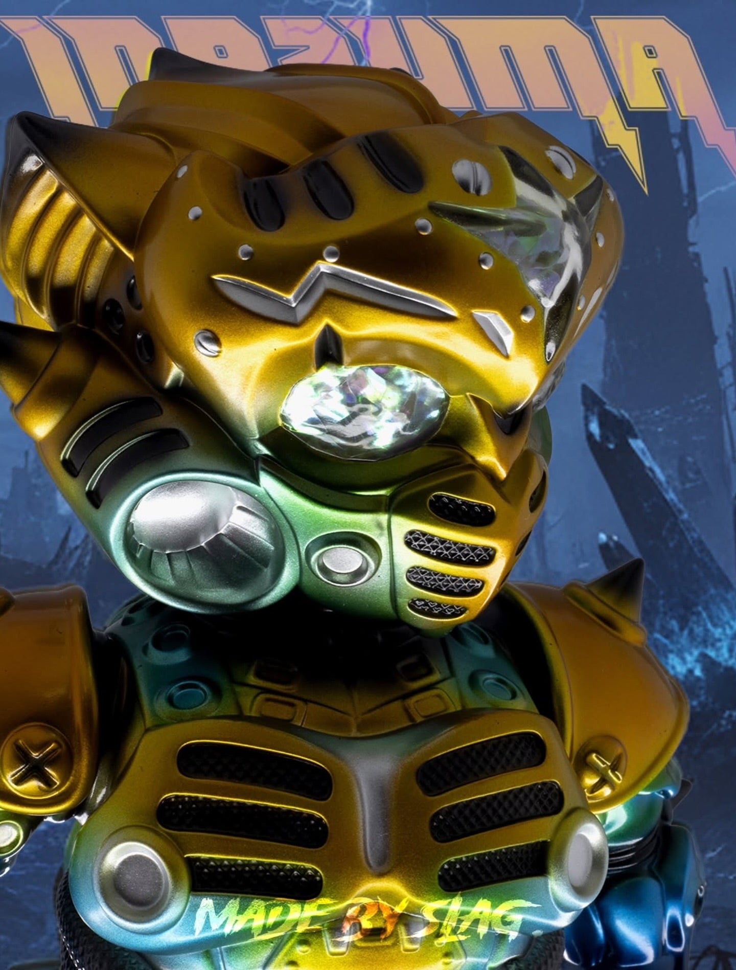 RANAROK - The Legendary FANG Commander: INAZUMA by SLAG, a 12.7cm collectible toy with metallic features, faceted eyes, and sci-fi armor details. Preorder now.