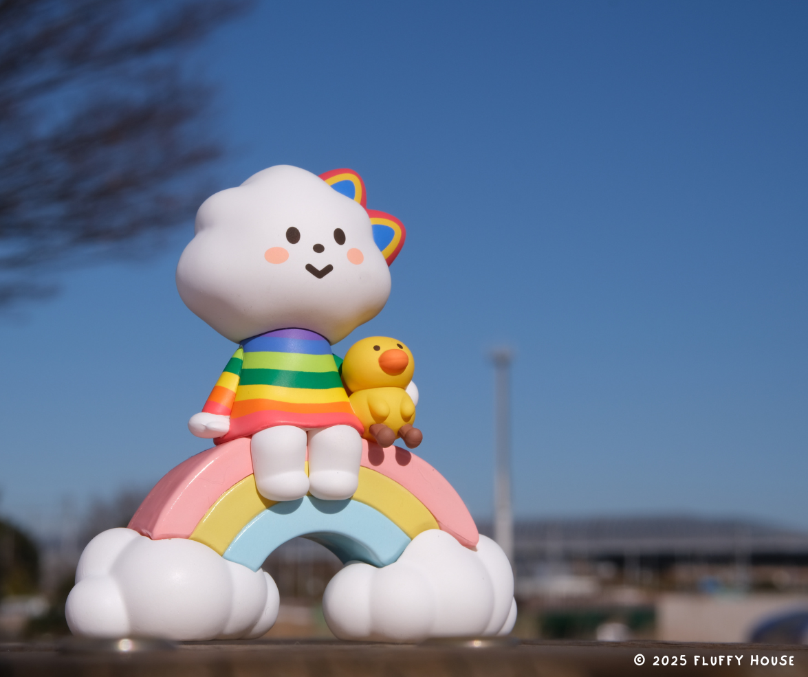 Mr. White Cloud & Friends-No Matter The Weather Series Blind Box set, featuring 8 collectible figures, each capturing whimsical weather-themed adventures.