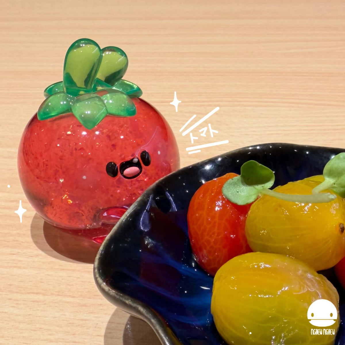 Ngaew Ngaew the “TOMATO” - Preorder