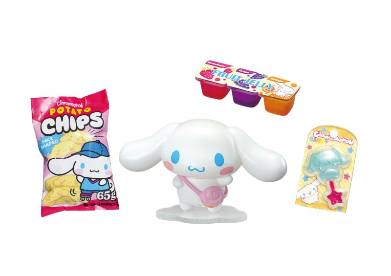 Cinnamoroll Market Re-ment Blind Box Series featuring chips, fruit jellies, a figurine, and a key-charm, highlighting four collectible items.