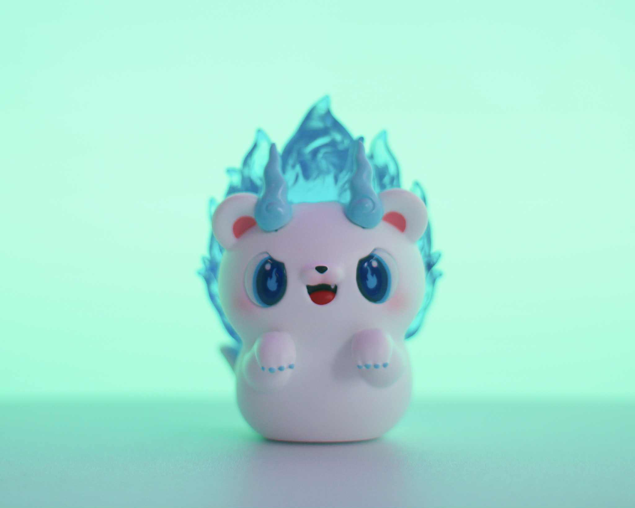 Soul Hogkey Blue Spirit by Tangent: A 9 cm resin toy with a bear-like body, blue eyes, horns, and translucent flame mane, preorder available.