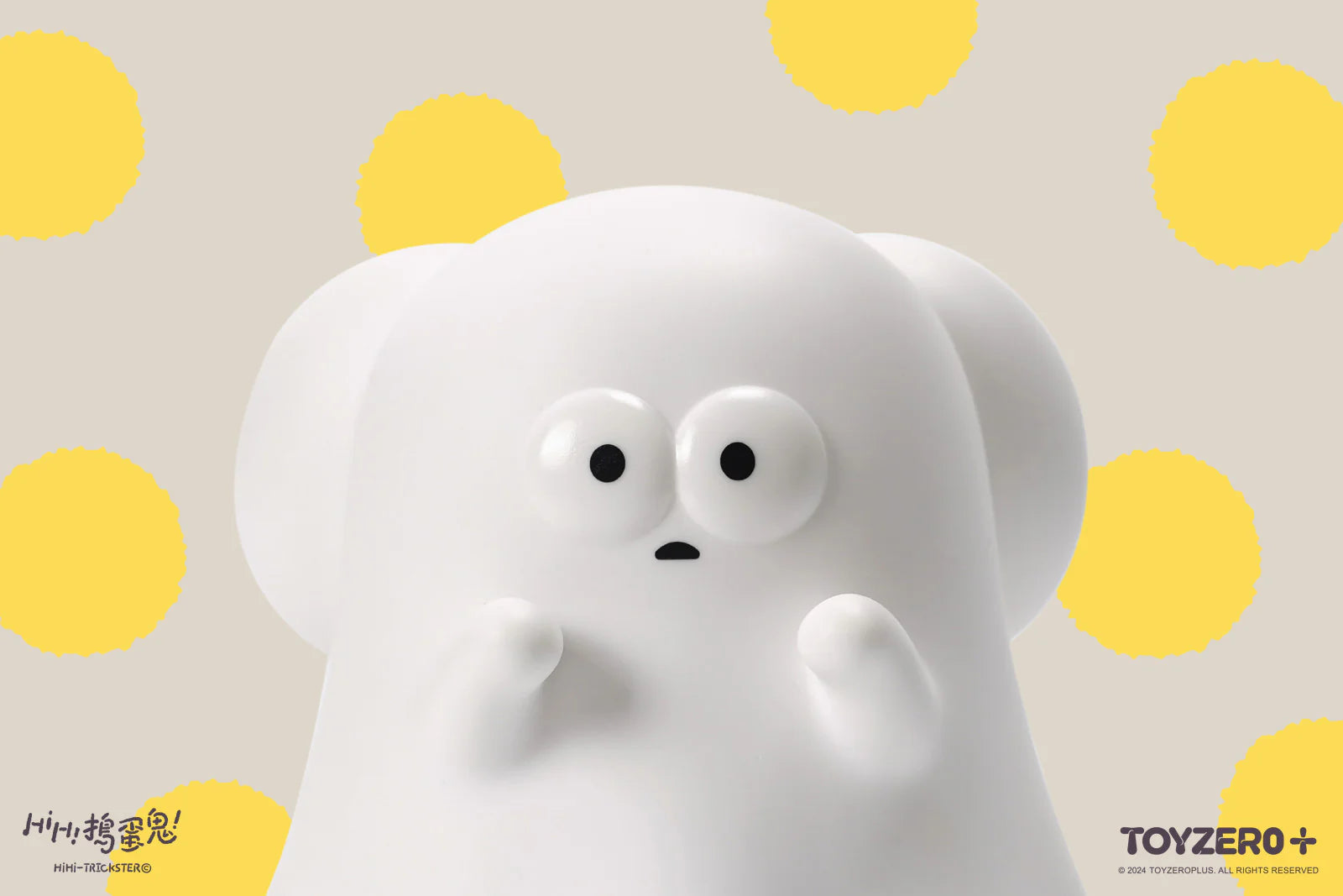 HiHi Trickster - Original ver.: A 10cm tall white vinyl toy with black eyes and a surprised expression, resembling a ghost.