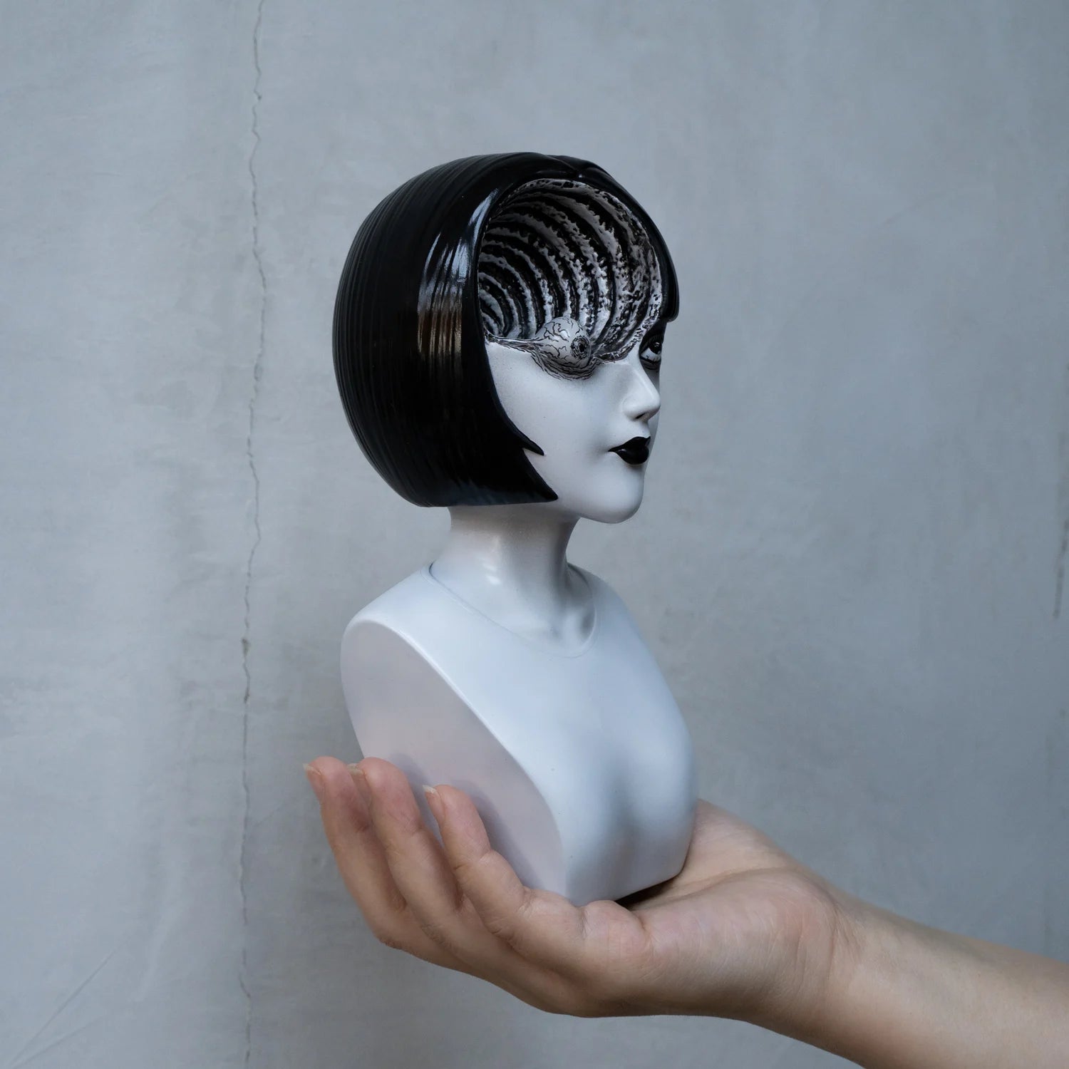 UZUMAKI AZAMI SUPERSIZE BUST