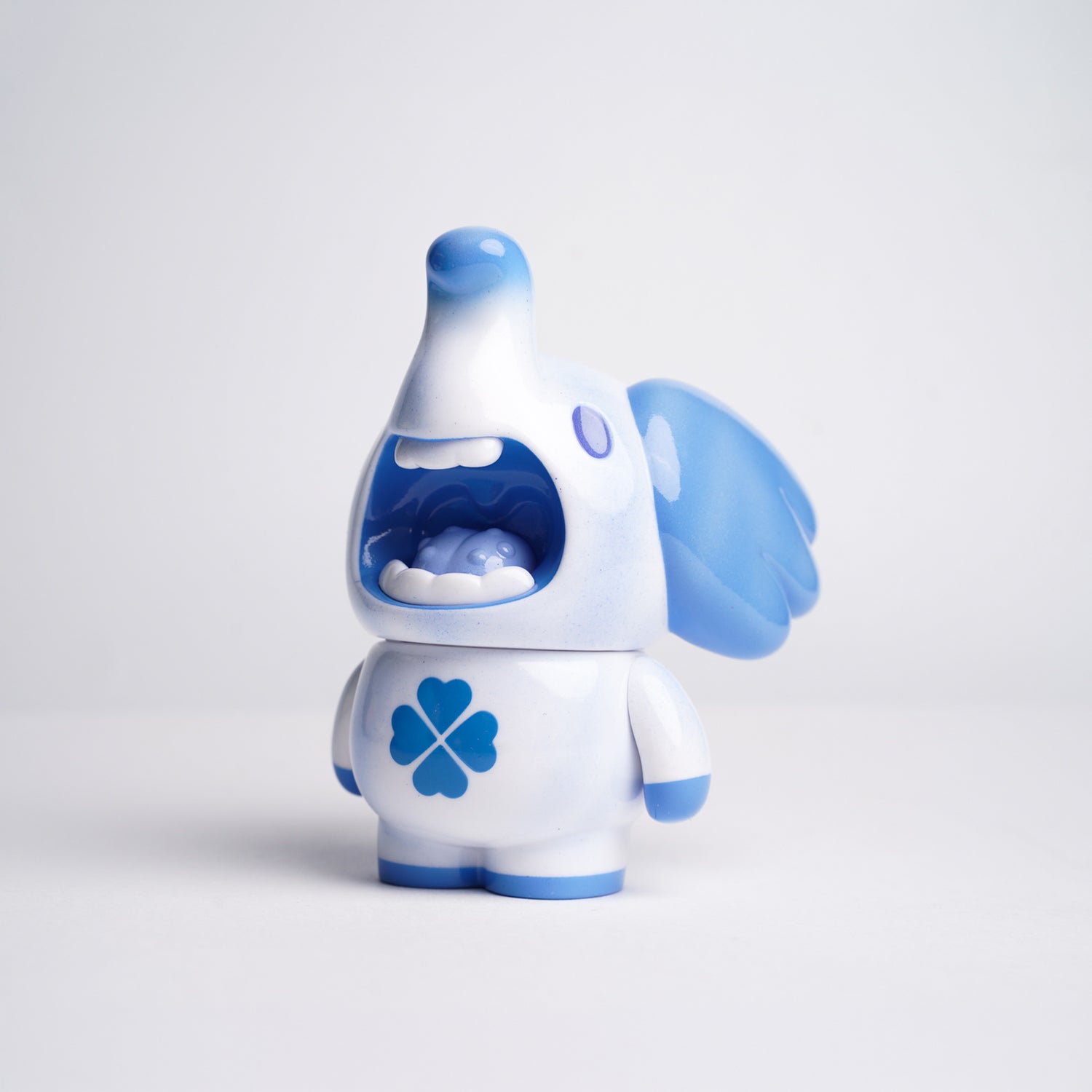 ELFIE MALLOW x MUPA TOY