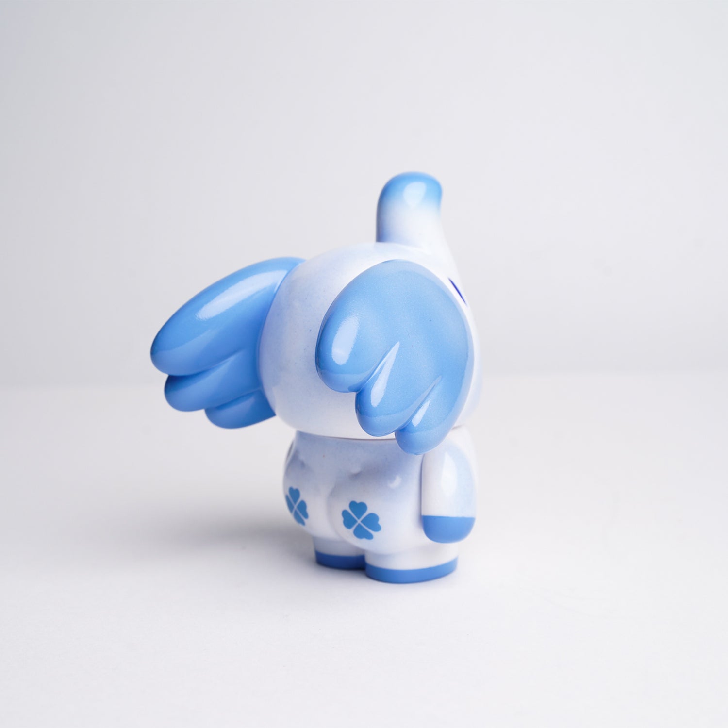 ELFIE MALLOW x MUPA TOY