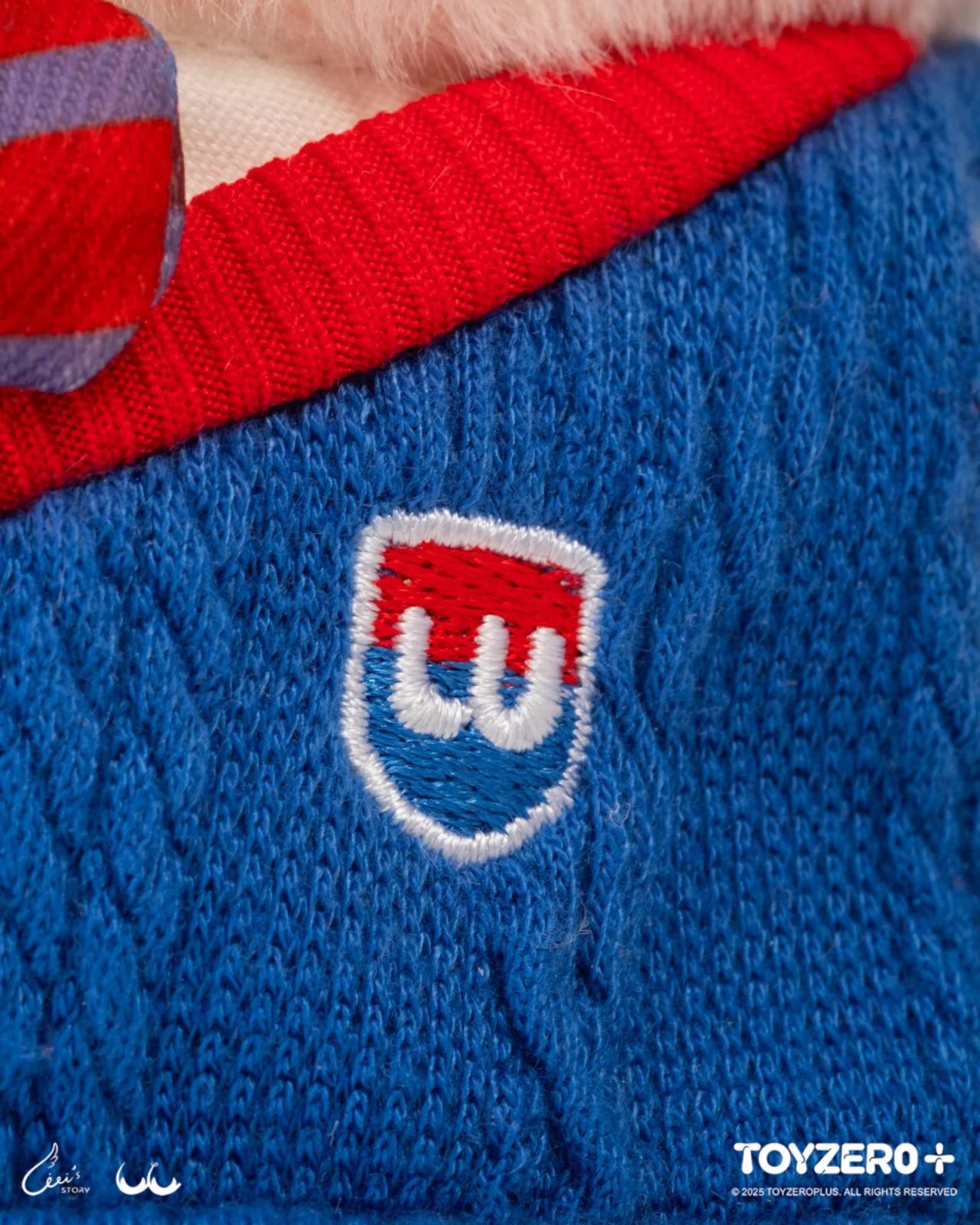 LULU THE PIGGY OOTD - CLOTHES SET (SCHOOL UNIFORM SET) - Preorder featuring a blue sweater with a red and white logo, perfect for stylish travel.