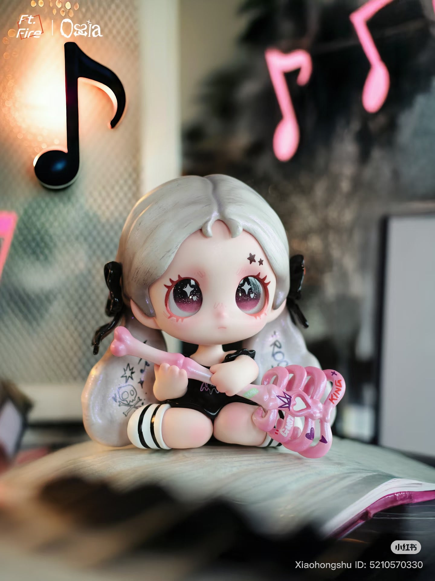 Chibi-style figure from Ossia - Feel The World Series Blind Box, featuring silvery pigtails, starry eyes, and a pink rib-cage key. Preorder from Strangecat Toys.
