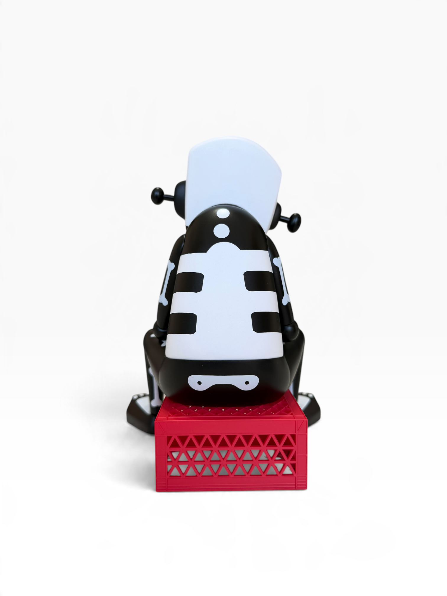 ChrisRWK "The Thinker" Vinyl Figure - Bones Edition