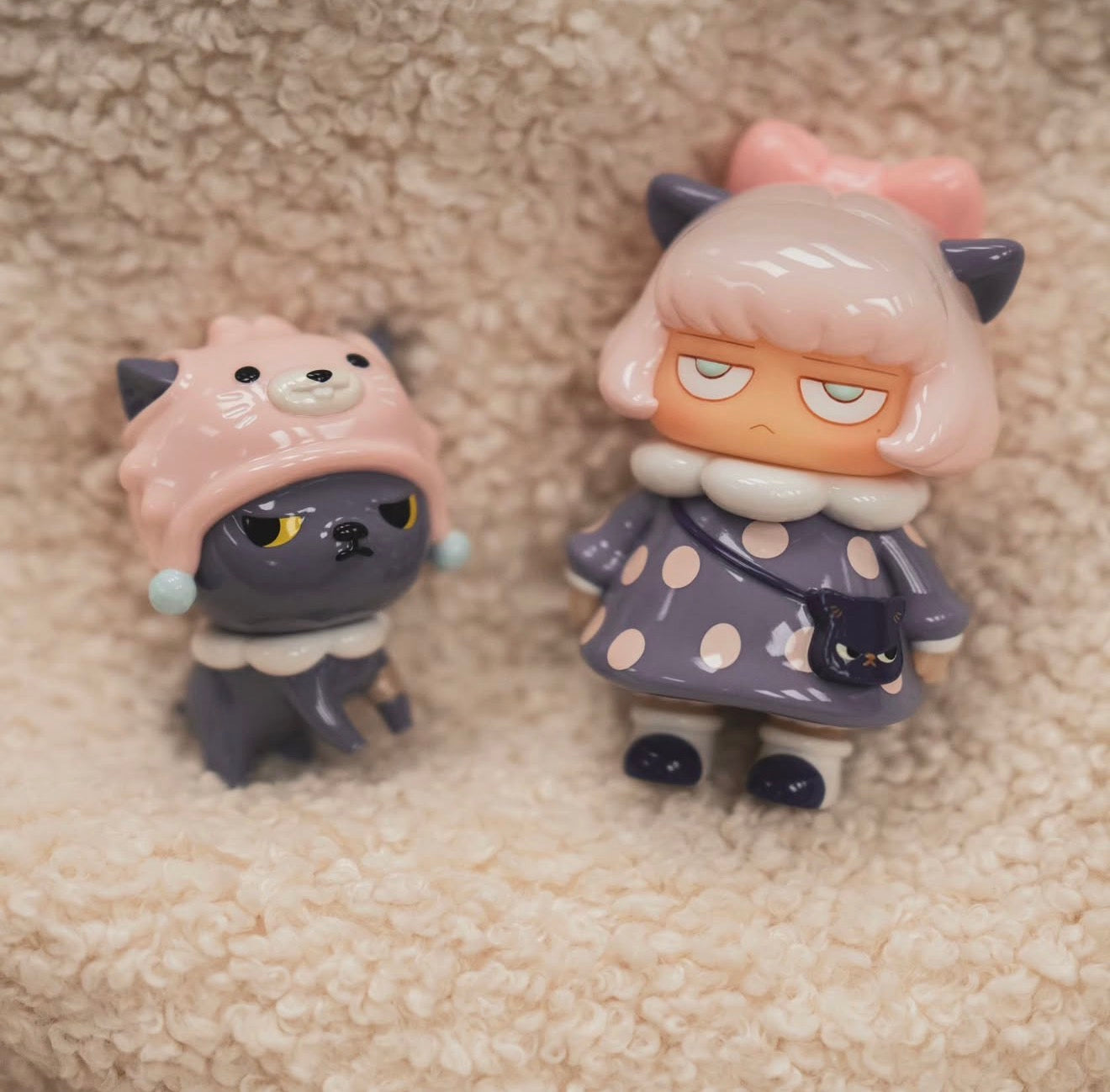 Poh x Morimei Soft Vinyl Set 2 features a cat in a pink hat and a girl with a cat purse, available for preorder.