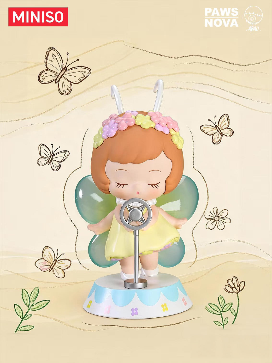 Floral Concerto by Abao: a fairy figure with auburn hair, mint wings, a yellow dress, and a mic, set on a flower-decorated base.