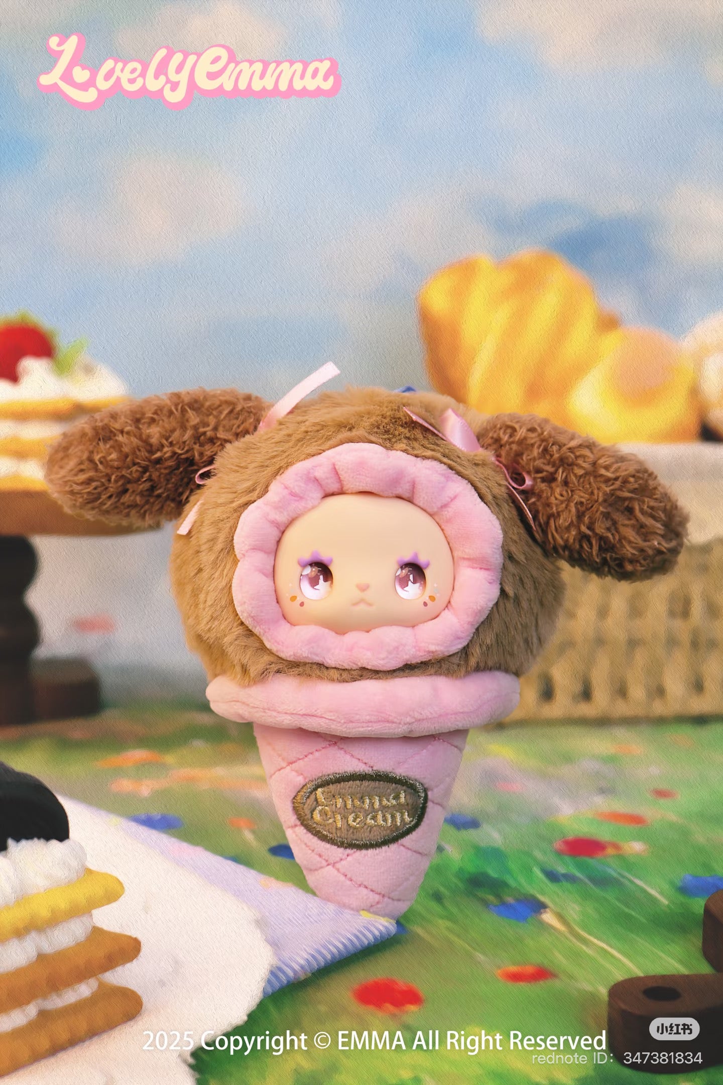 LOVELY EMMA Ball Ball ice cream Plush Keychain Blind Box features a stuffed toy in a cone, part of a collectible series.