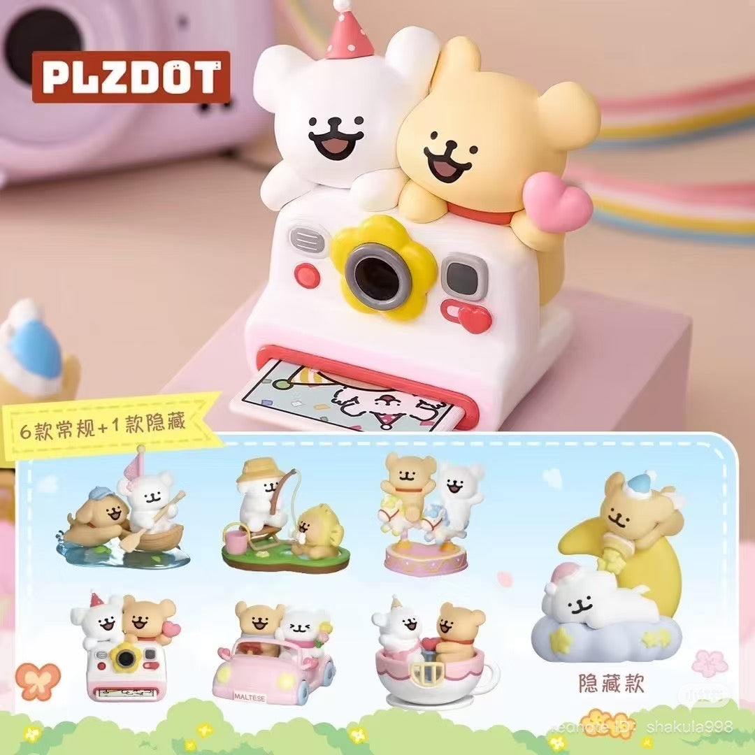 Maltese Happy Outing Blind Box Series: A toy camera adorned with teddy bears, part of a collectible set with six designs and a secret option.