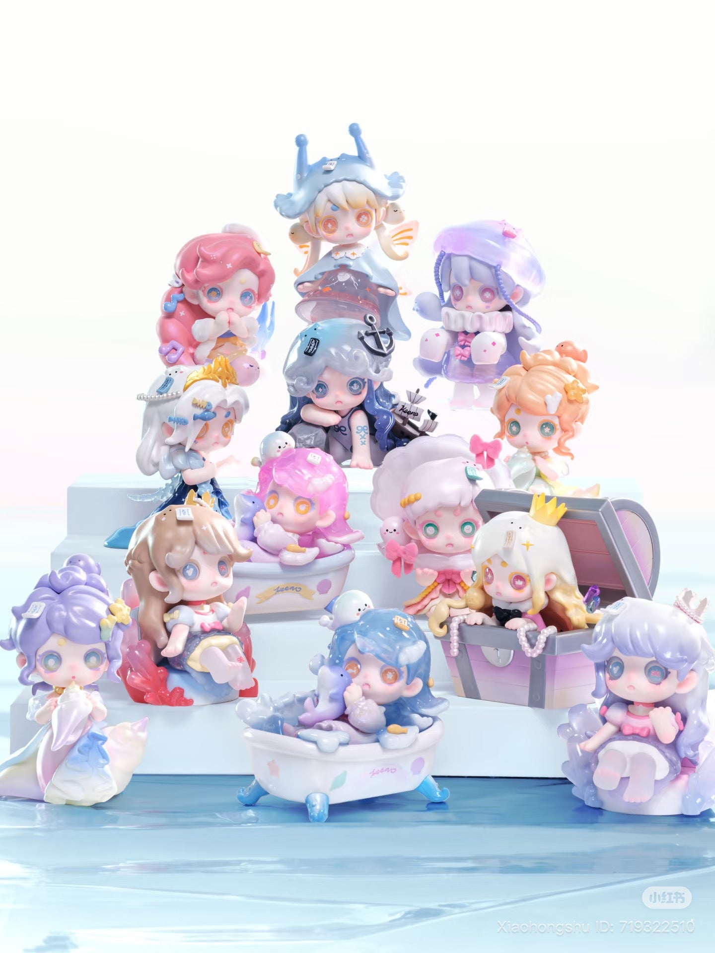 Keeno·Wish On The Sea Breeze Series Blind Box figurines, featuring chibi-style girls in bath and sea-themed poses with collectible accessories.