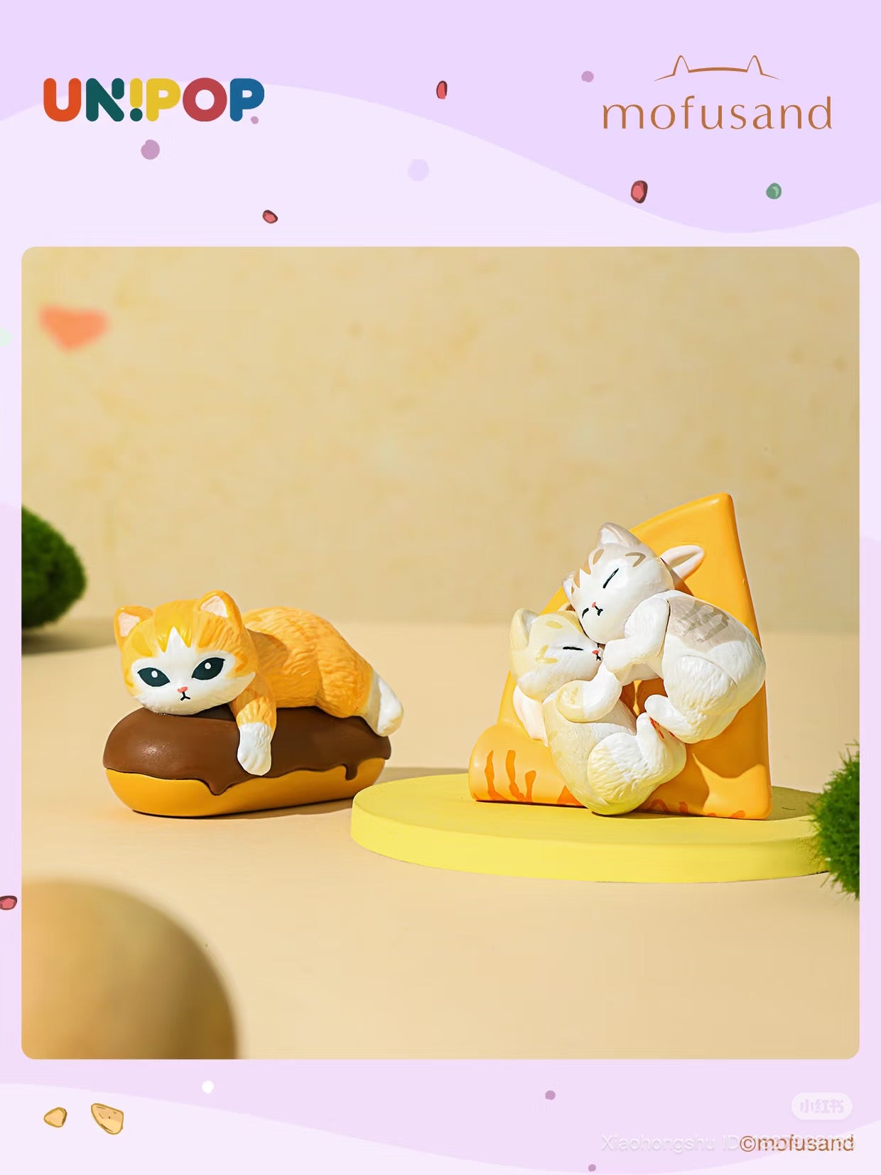 Mofusand Q Mini Blind Bag- Love Dessert Series Blind Box: Figurines of cats on dessert-themed props, showcasing two playful designs available for preorder at Strangecat Toys.