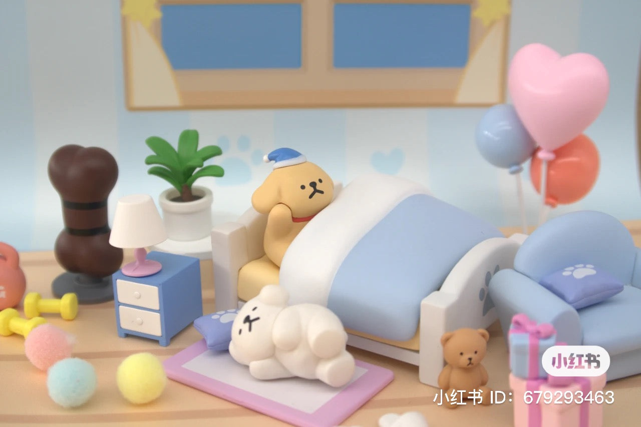 A toy bed with teddy bears and balloons from Maltese's Everyday Moment Blind Box Series.