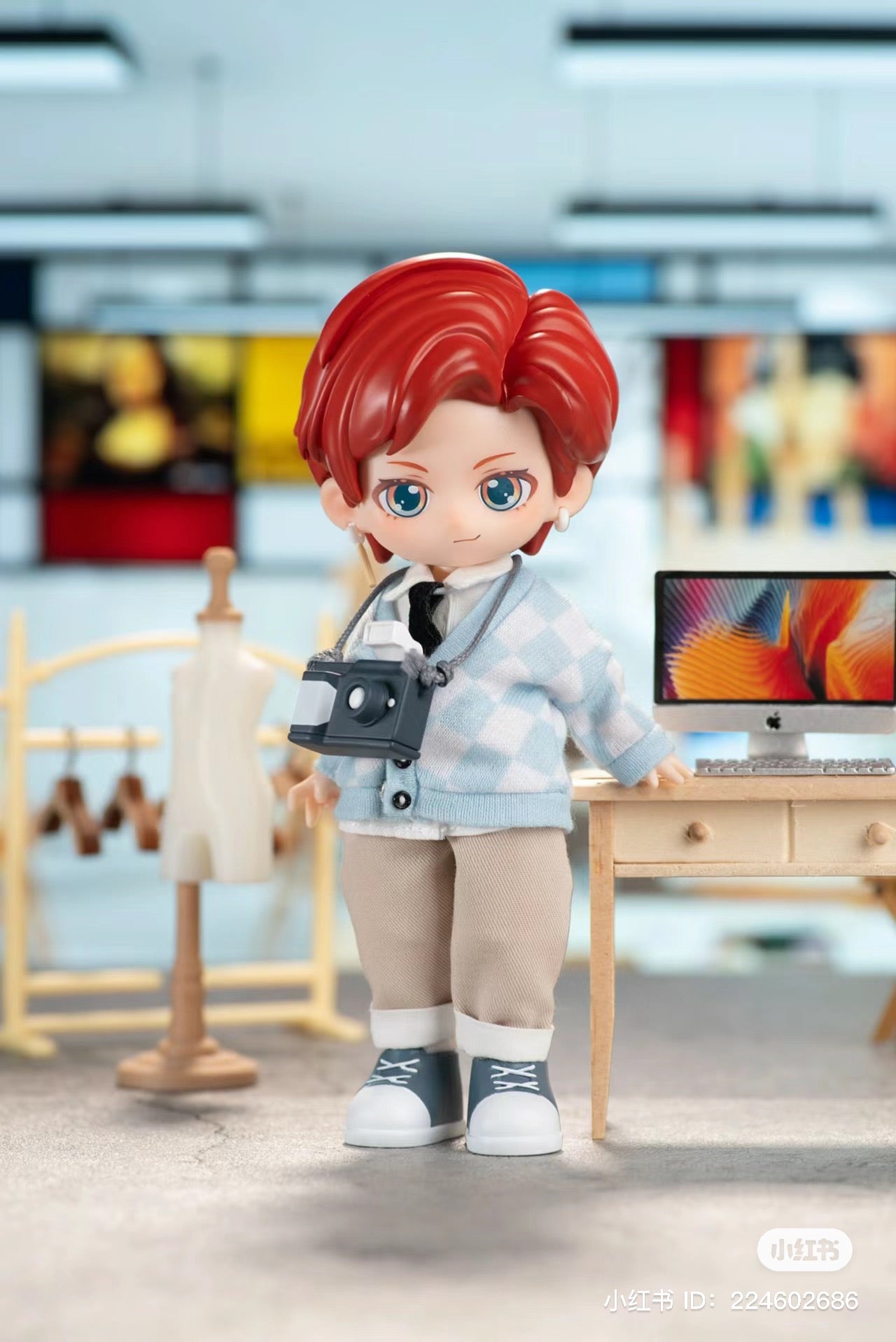 PEETSOON School Life BJD Blind Box Series: Toy doll with camera, computer, and mannequin in image.