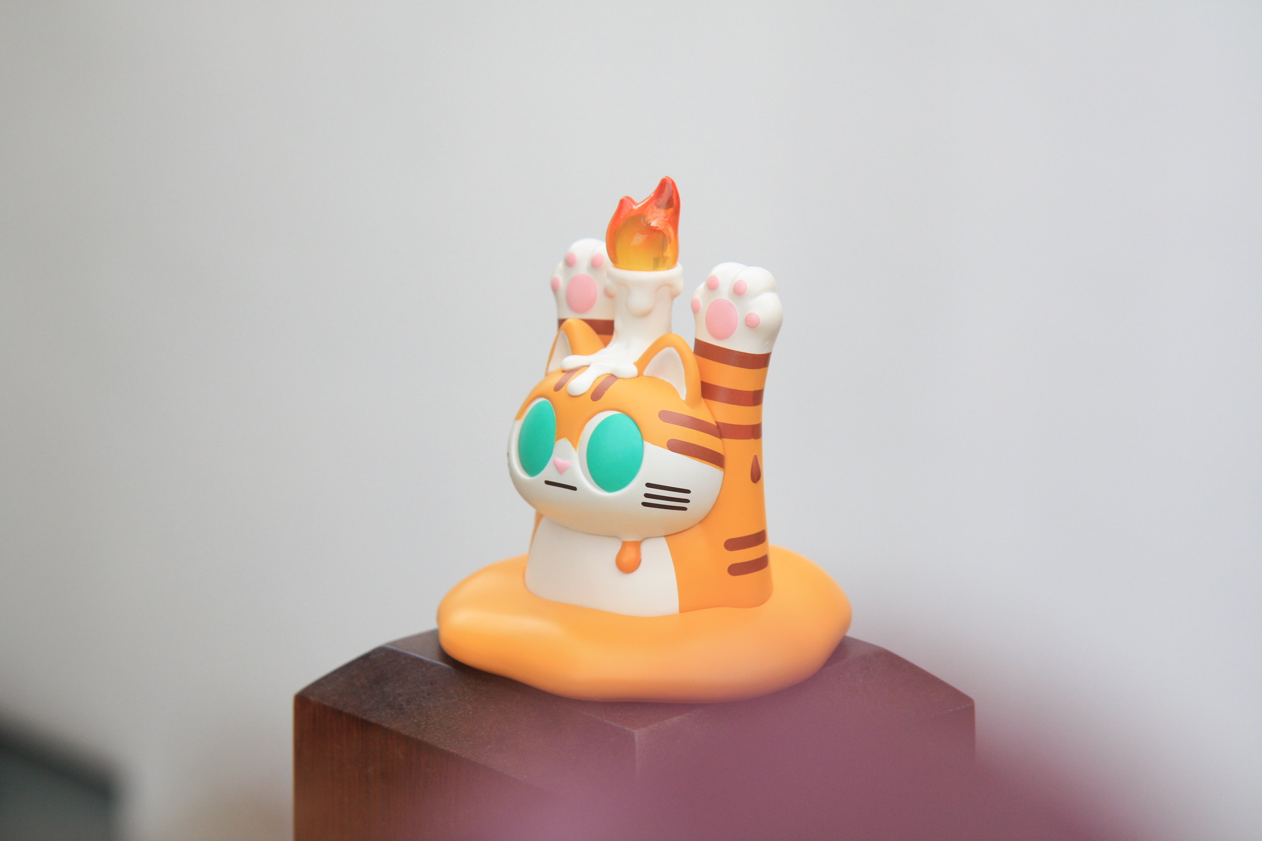 MELT THE DOSHII CAT Blind Box Series, featuring 8 designs and 1 secret, available for preorder. Ships June 2025.