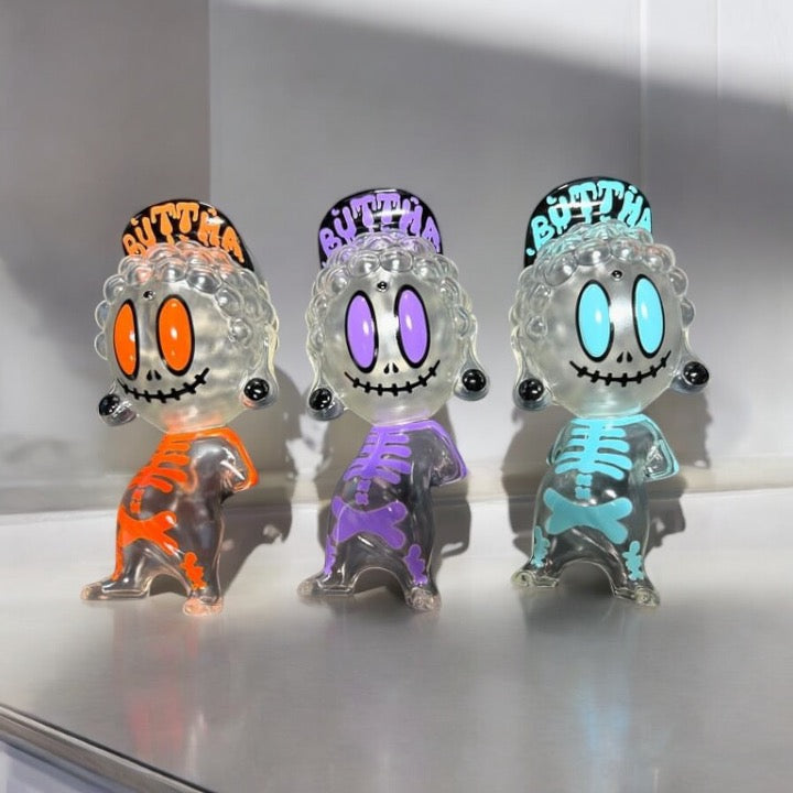 Butta-kun Skeleton ver. by Banshubuddha: Japanese Sofubi figurine, 15cm, limited to 6 pieces per color, featuring skeletal design elements.