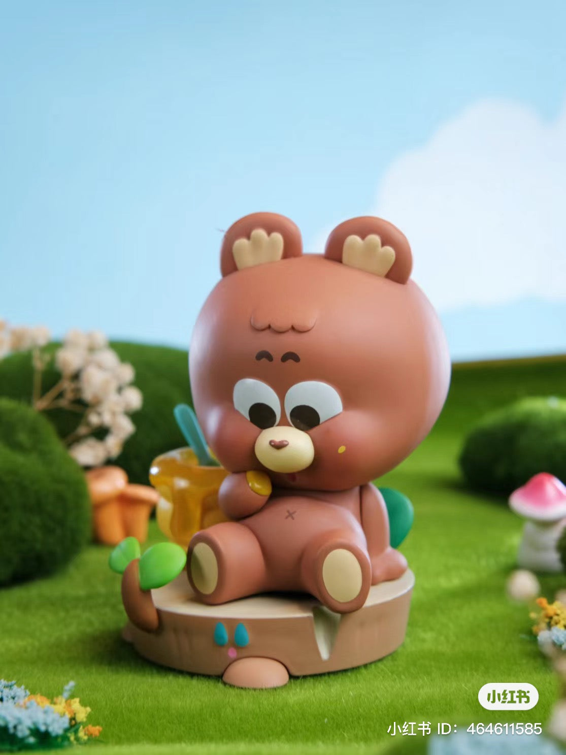 A toy bear and doll eyes in a blind box series from Strangecat Toys. Preorder for June 2024. Includes 6 regular designs and 1 secret.
