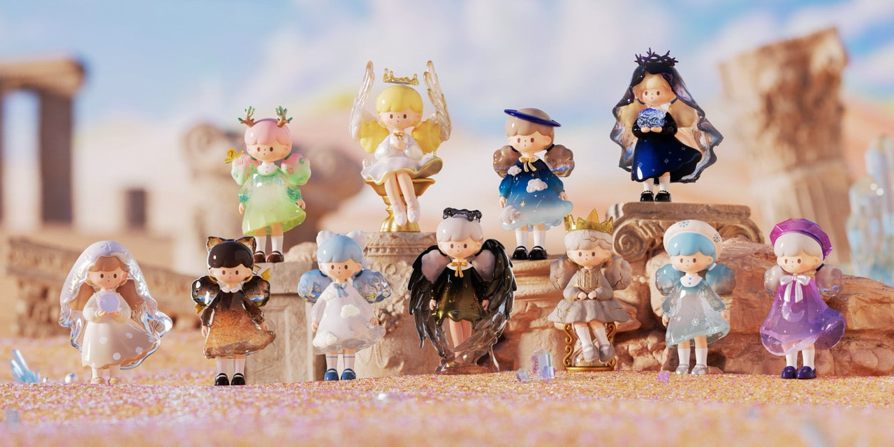 Molinta Natural Series Blind Box featuring various small figurines, including a girl and an angel, part of a collectible series with 9 designs and secret variants.
