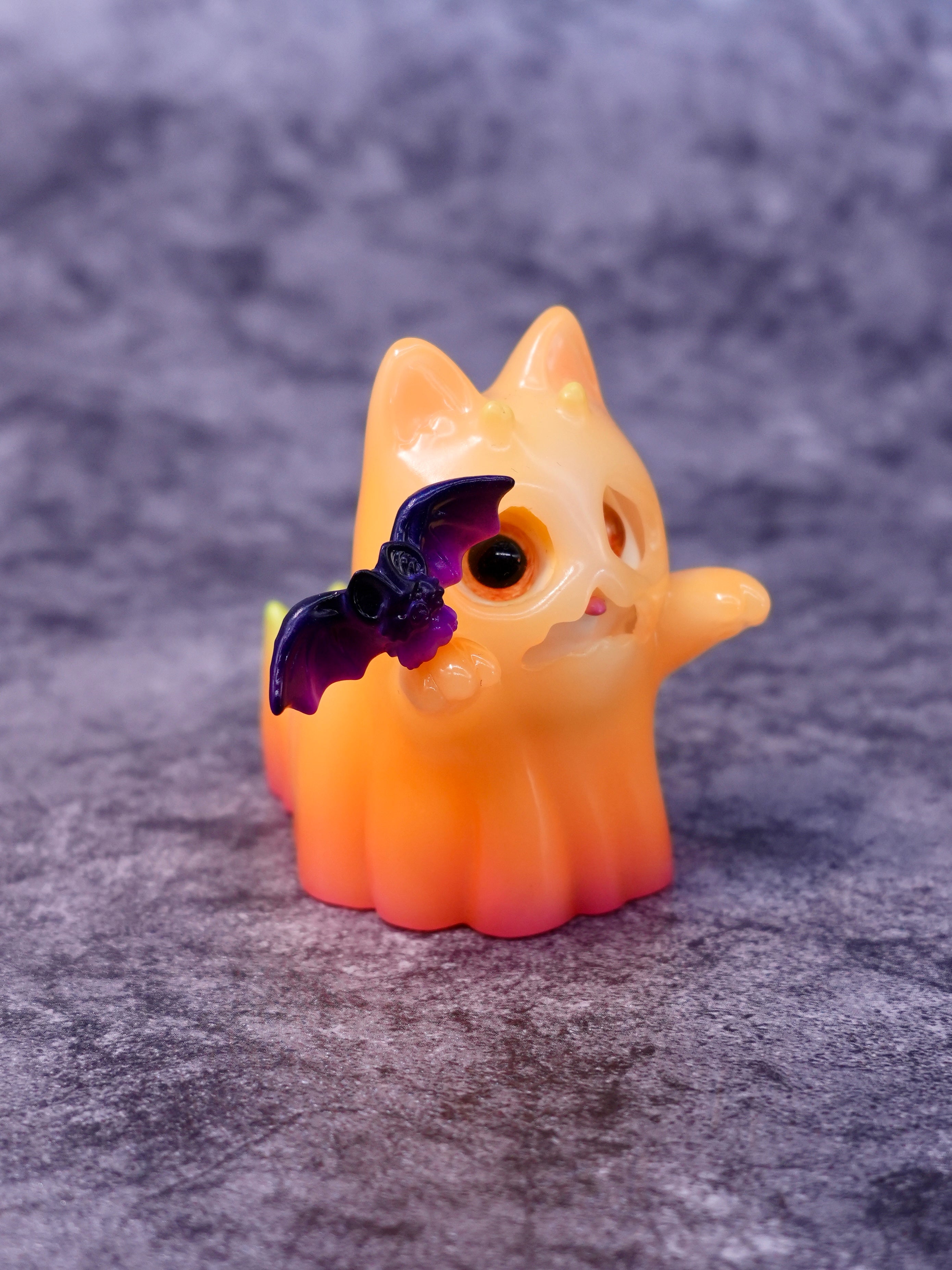 Luminescent Pumpkin Ghost Cat by HOTRU
