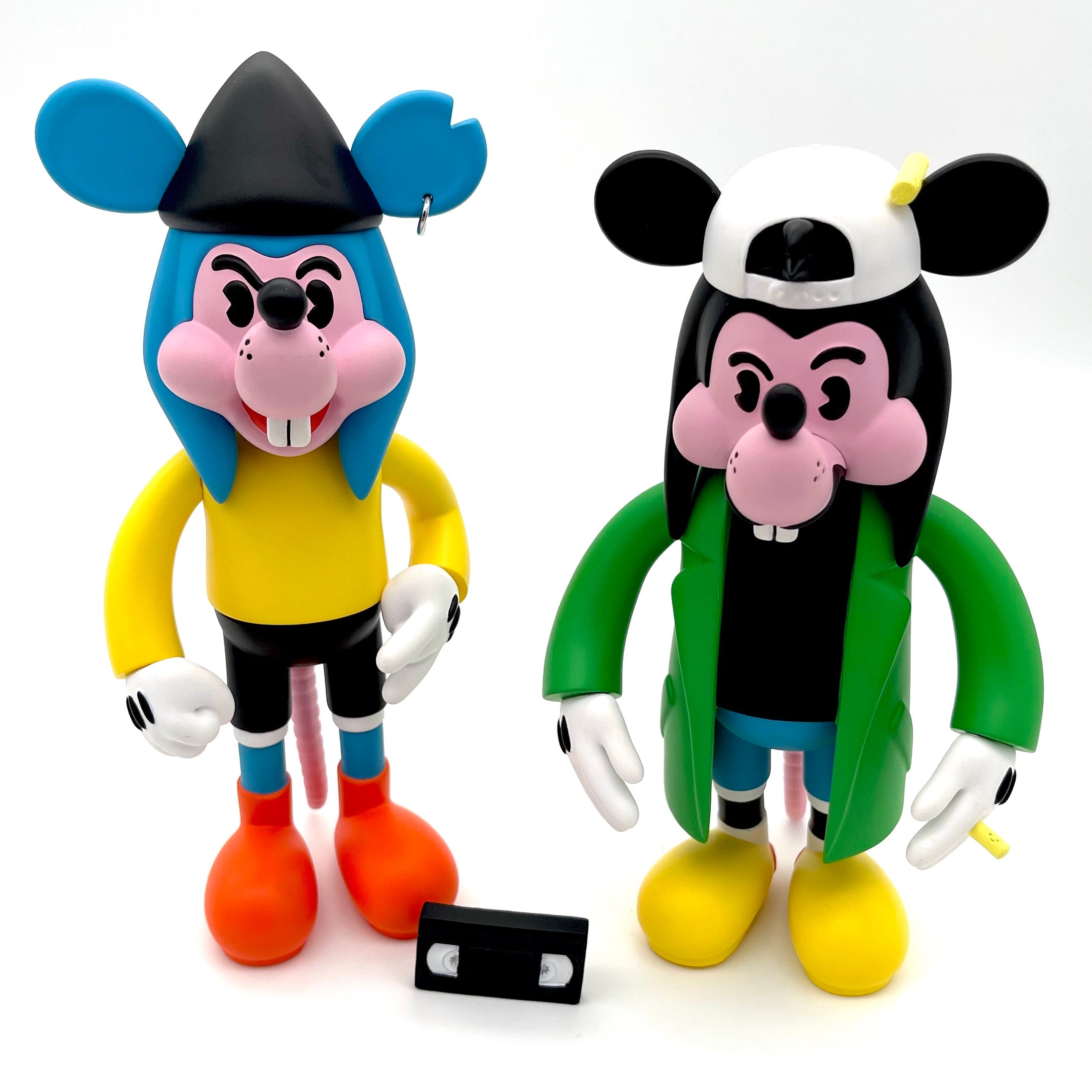 MallRats Strike Back Edition 7 vinyl figure set by JASB x Chogrin, featuring cartoon characters with VHS tape accessory, limited to 100 sets worldwide.