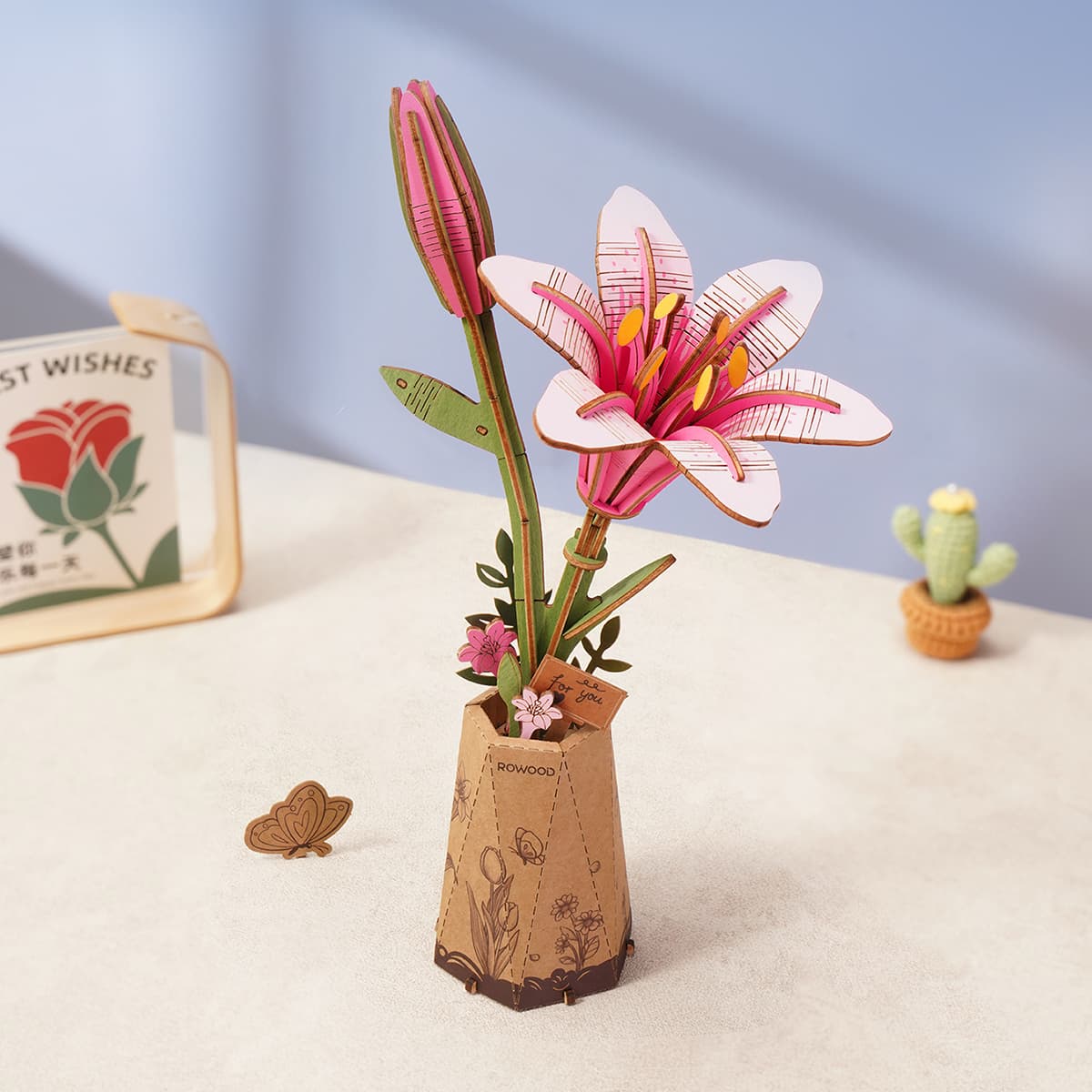 DIY Wooden Flower Pink Lily TW071 in a vase, comprising 96 wooden pieces for assembly, ideal as a decorative piece or thoughtful gift.
