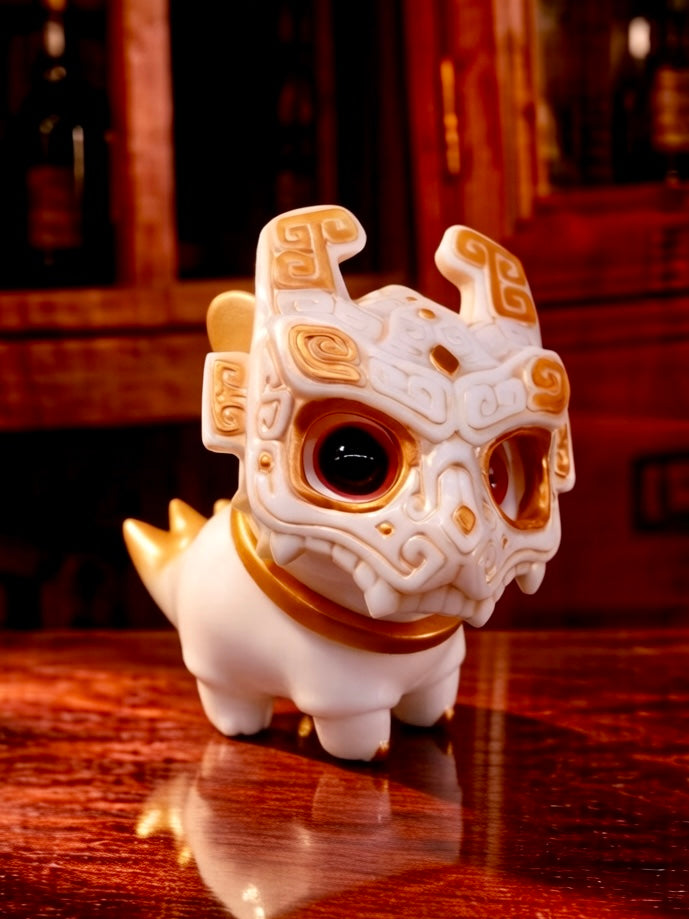 Platinum Taotie by HOTRU