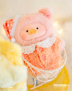 LuLu the Piggy - LuLu's Dreaming Wonderland Series PVC Plush Keychain
