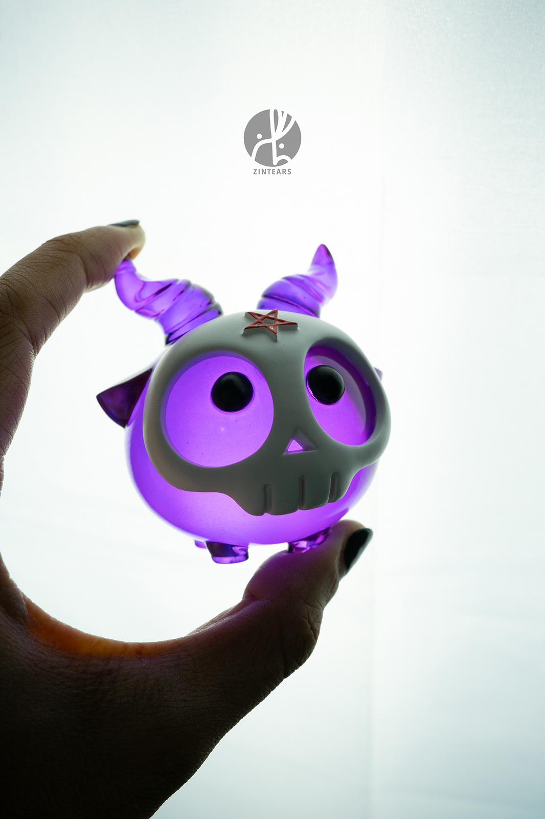 Yorick the skull - Purple Edition by Zintears - Preorder