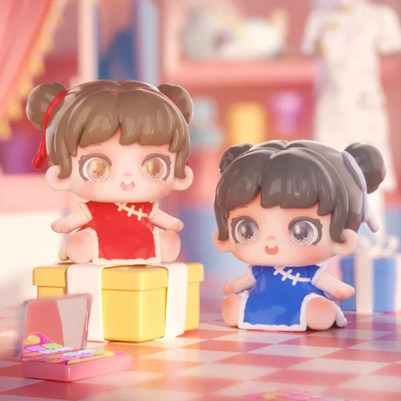 Miana Transformable Styling House Mini Series Blind Box featuring a detailed doll figurine, part of a 12-design collectible set with potential secret variants.