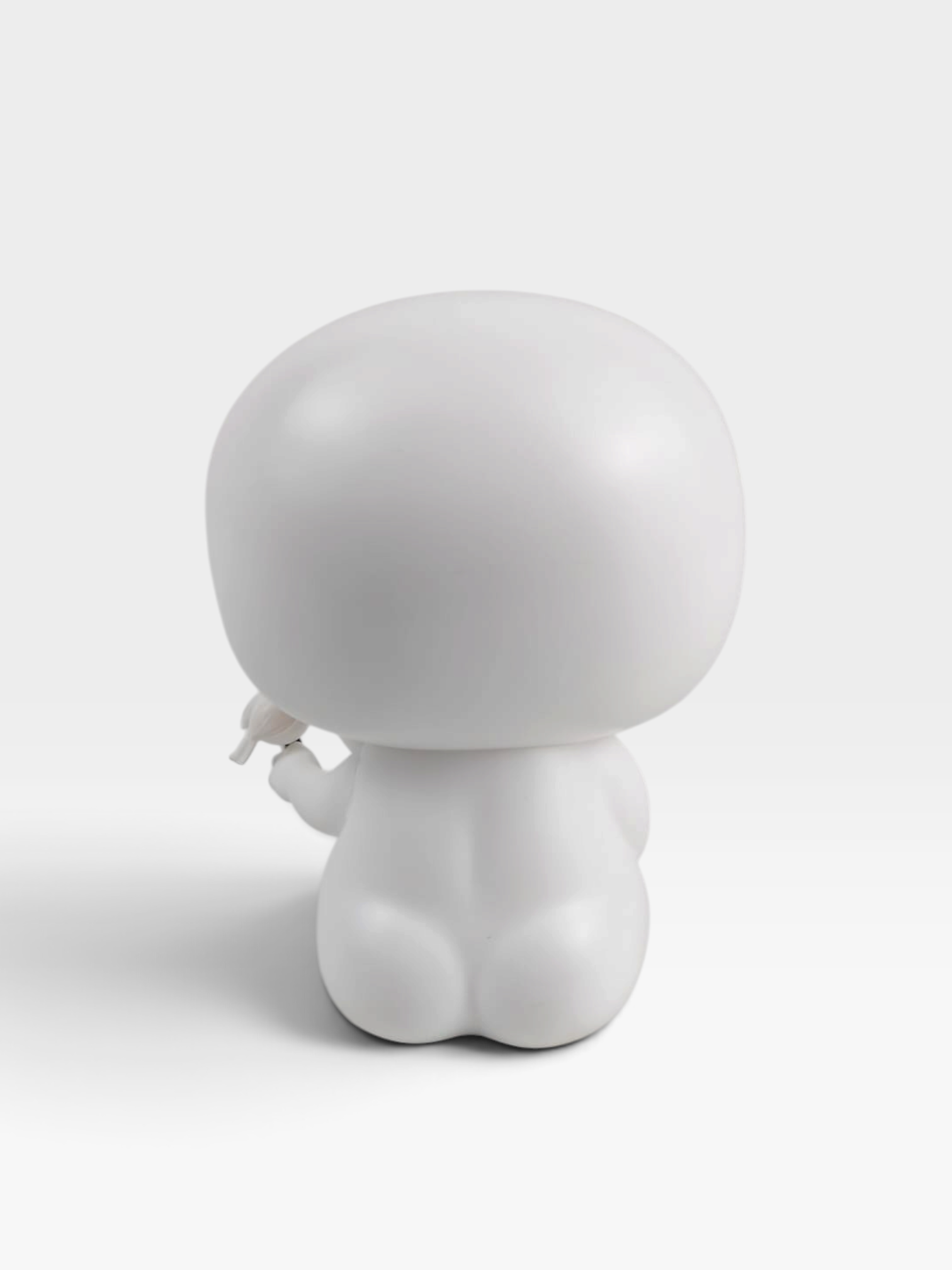 Sittin' Skully GID Edition by Mike Mitchell - Preorder