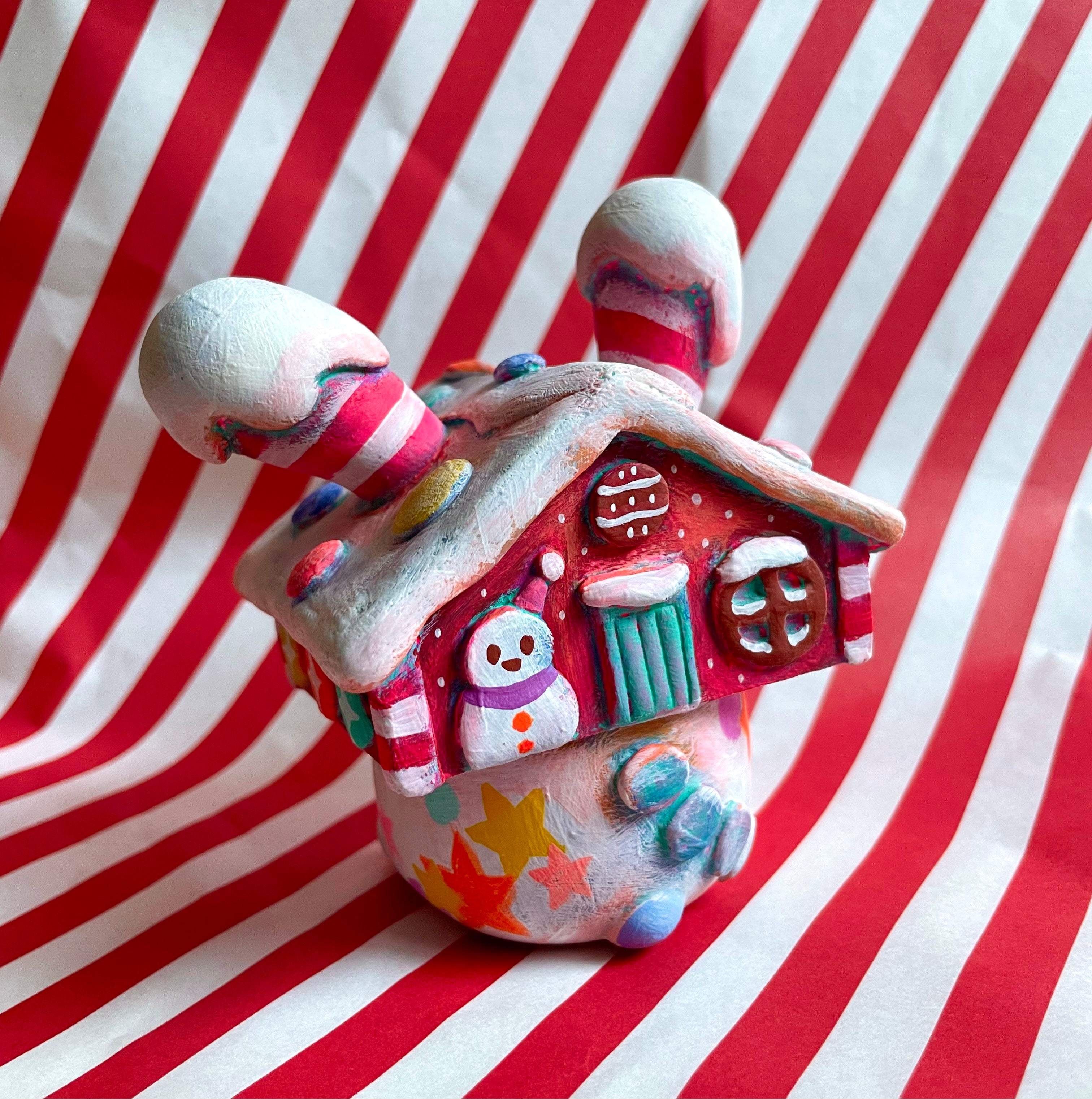 Ngaew & Friends Ginger Candy House by Rato Kim