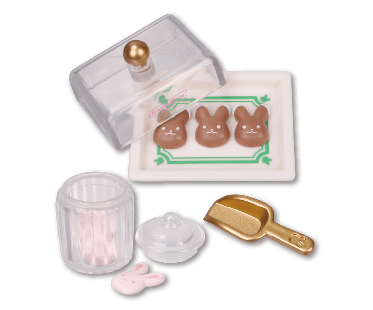 Sylvanian Families Forest Cute Cake Shop 3 Gacha, featuring miniature cake shop accessories, available as a surprise item from Strangecat Toys' blind box collection.