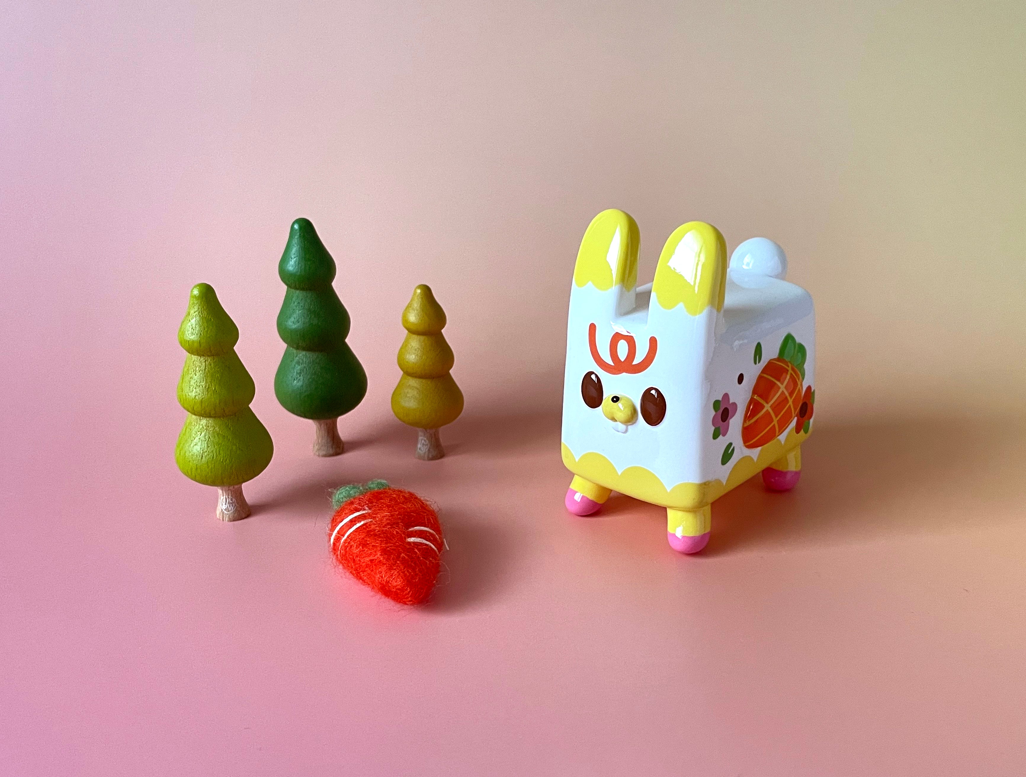 Box Rabbit 1368 Box Rabbit by Rato Kim