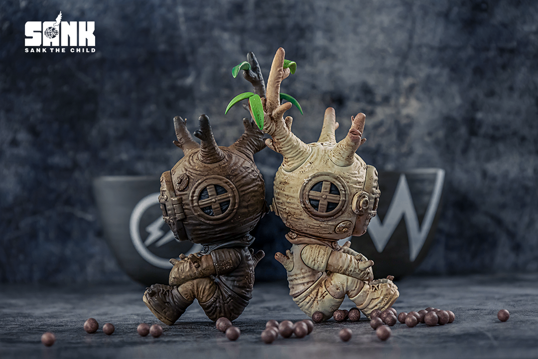 Sank-Fantastic Caudex toy figurines with plant, coffee cup, and horns, in resin material.