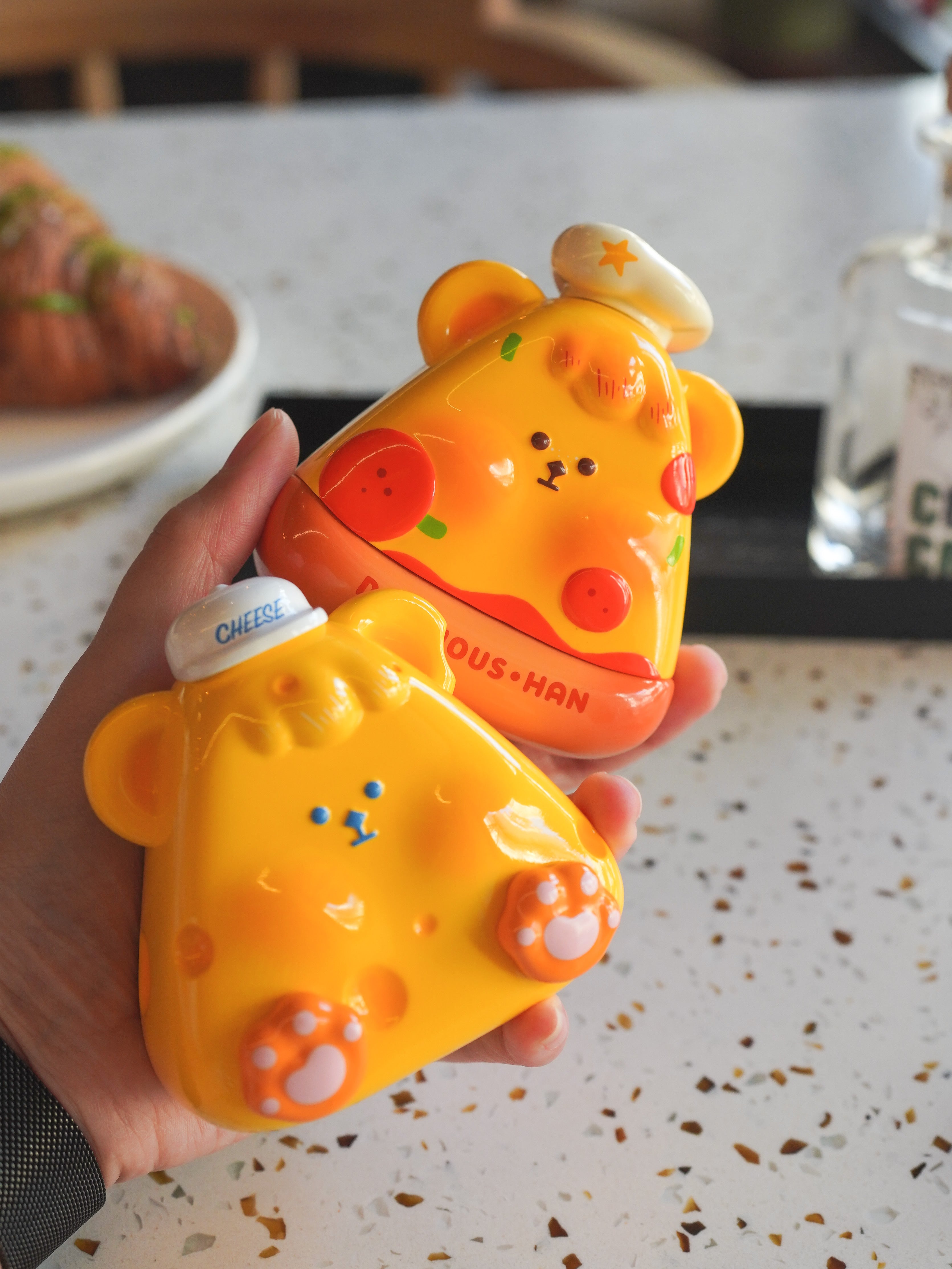 Pizza Han Han by Unknown Island