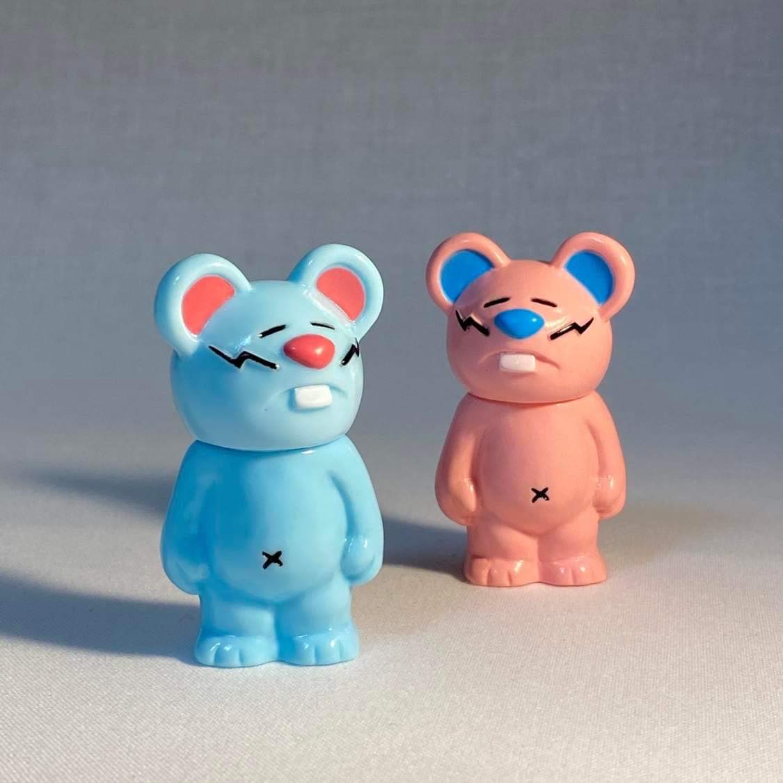 NEZUMI IN MY POCKET by Hariken: Small plastic bears, blue toy animal, and close-up toy figures.