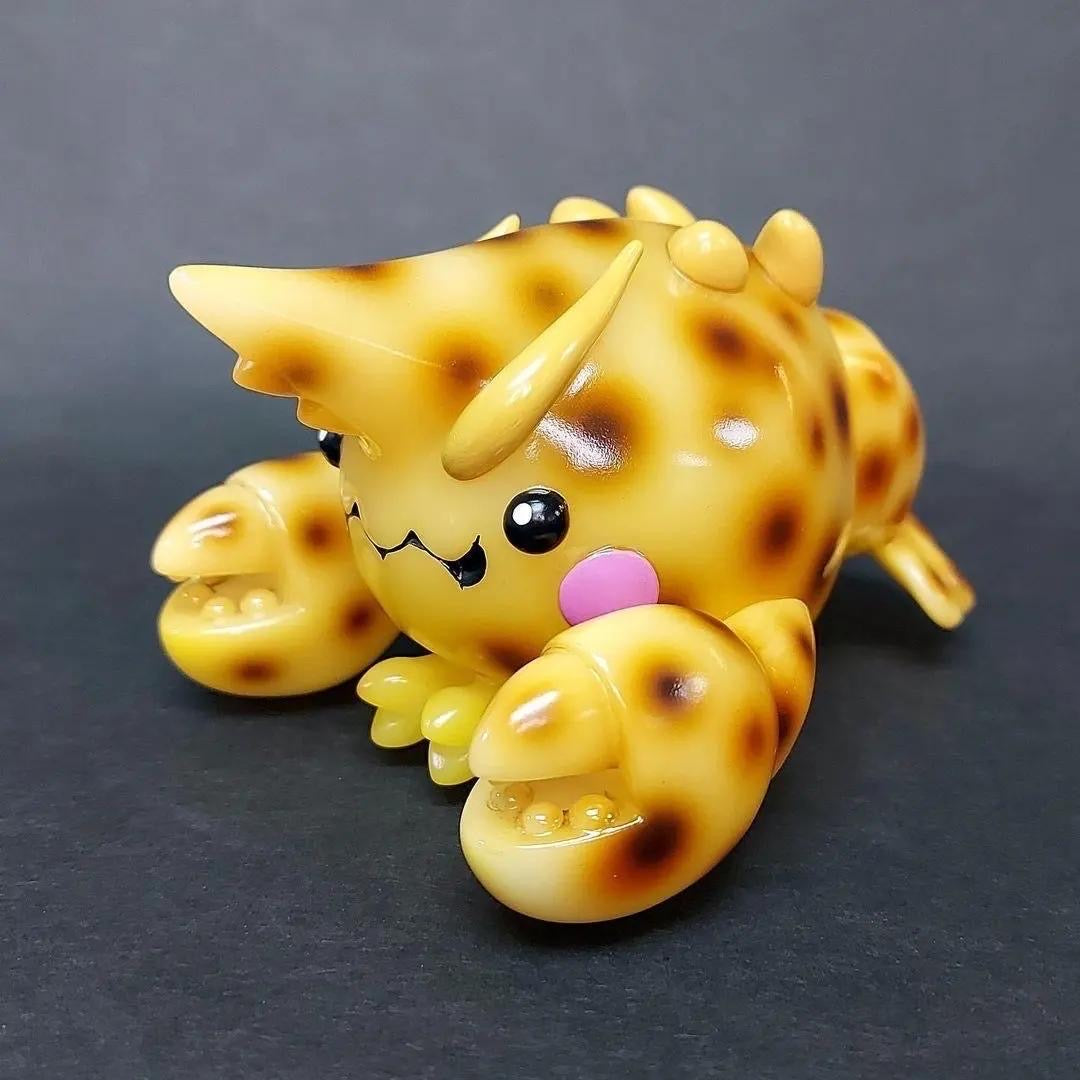 Toy animal figure of Overcooked/Bread BBO by Bigclawx x 78Jo, 12cmL x 8.5cmW x7 cm, soft vinyl.