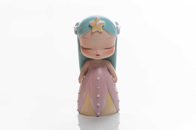 Toy figurine of a girl and doll close-up, PVC, 7.7×3.5×3.6cm, created by Steven Jia, White Night Fairy- Honey Starfish -Lite- Song of the Sea.