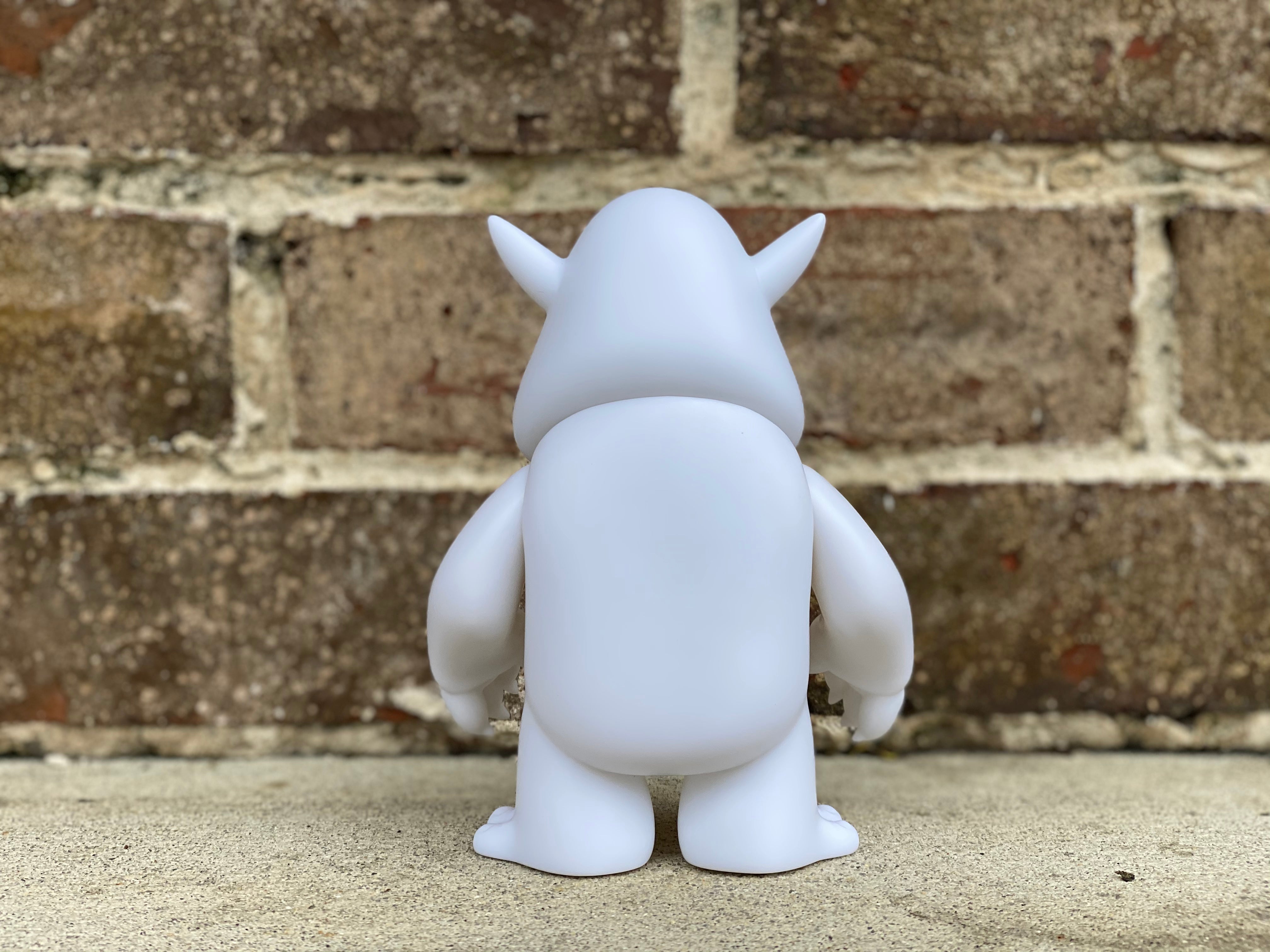 Stroll DIY White Vinyl by Spanky Stokes